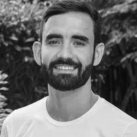 leo cavalcanti