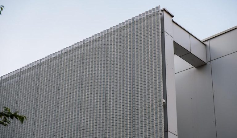 Lambda Eyes 2025-26 IPO for AI GPU Cloud Infra in US, No Cap